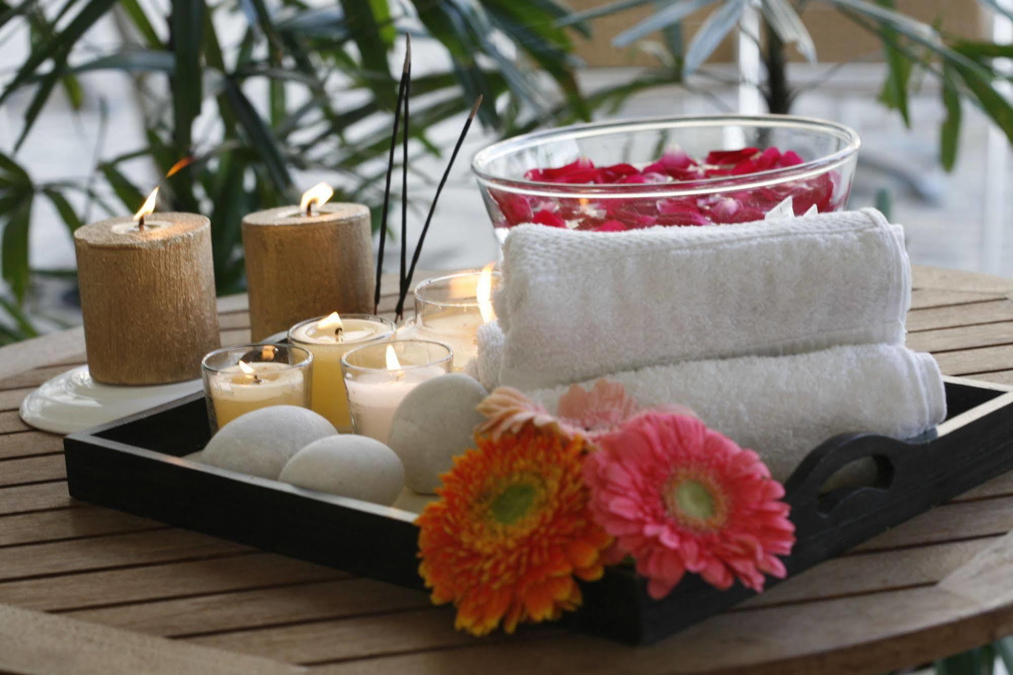 Treehouse Hotel Club & Spa Dhāruhera Εξωτερικό φωτογραφία