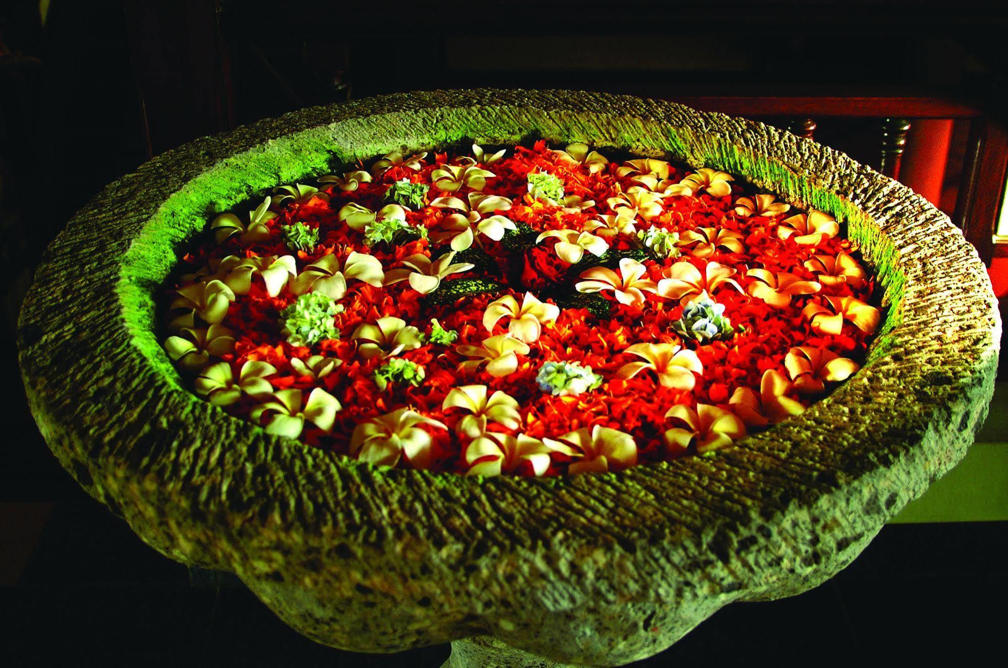 Treehouse Hotel Club & Spa Dhāruhera Εξωτερικό φωτογραφία
